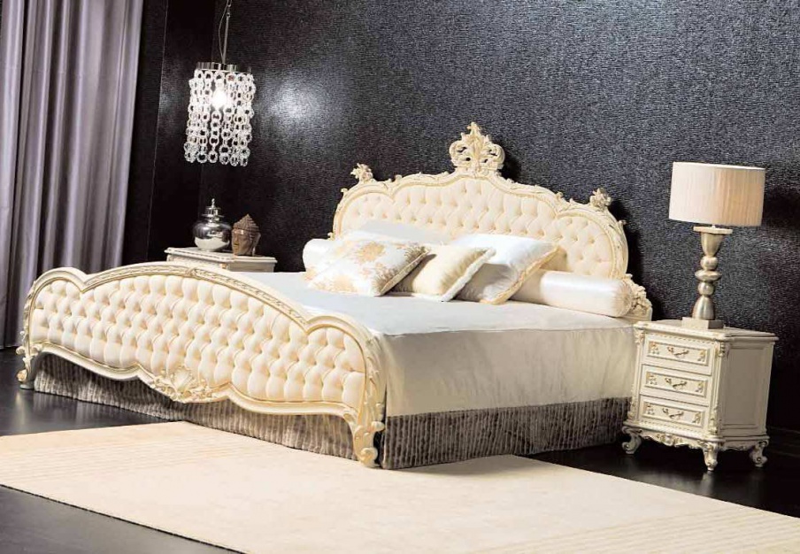 Double bed with upholstered padded headboard and footboard, Silik