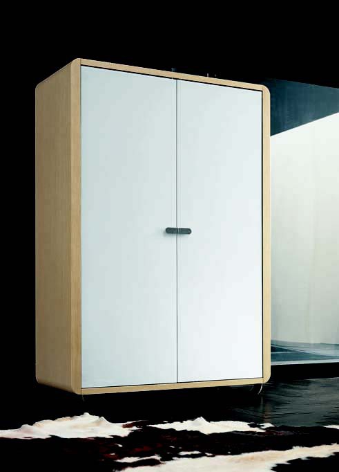 Wardrobe, Prealpi
