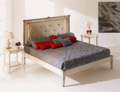 Double bed with quilted headboard, Silvano Grifoni