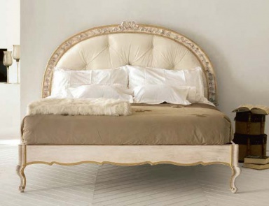 Double bed with upholstered headboard, Silvano Grifoni