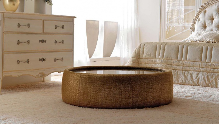 The round coffee table Ambiente Notte, Savio Firmino