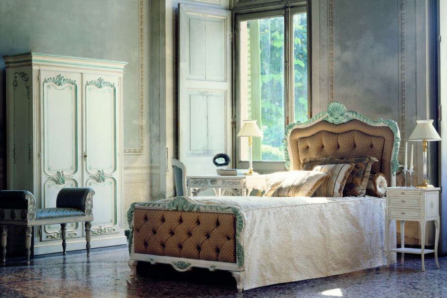 Furniture set for bedroom - Ramplodi