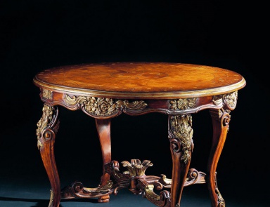 Coffee table in classic style, Ramplodi