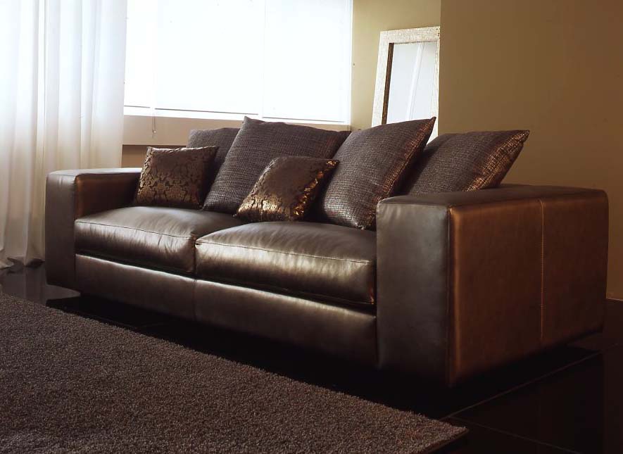 Double sofa, Valmori