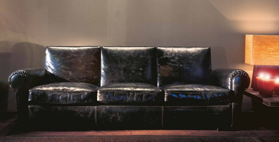 Three-seater sofa on a hidden frame of beech Marais, Ulivi