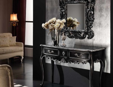 The console is made of wood, Modenese Gastone