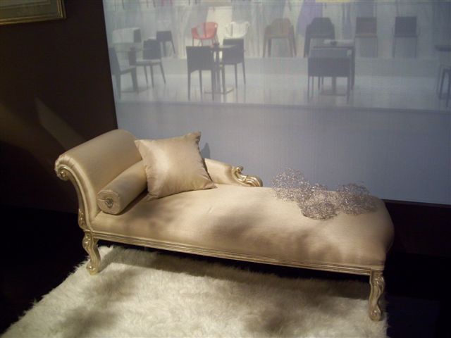 A soft couch, Cafissi