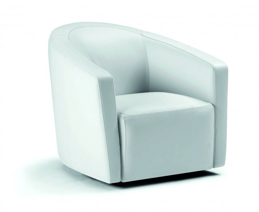 A chair with a semicircular back, Scarlett - Calia Italia 