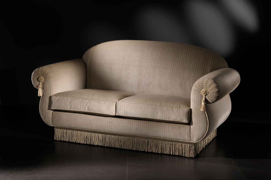 Double sofa, Casali
