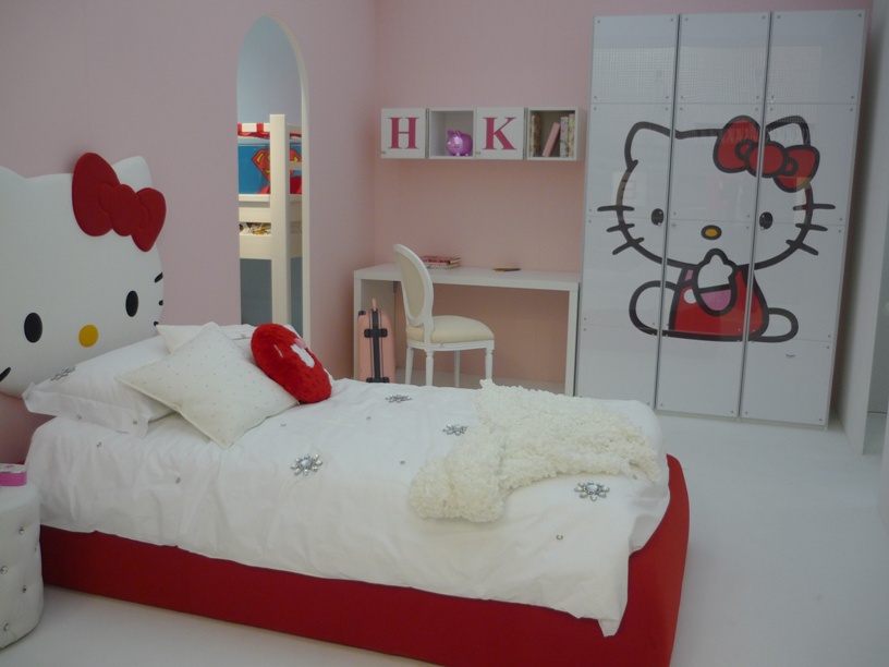 Set for a child's room, CIA International