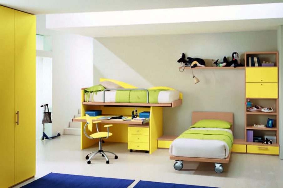 Set for a child's room, CIA International