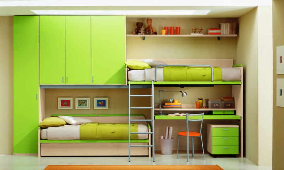 Set for a child's room, CIA International