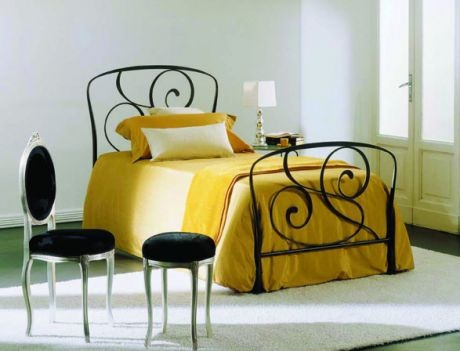Single bed on a metal frame with footboard Genziana/S, Bontempi Casa