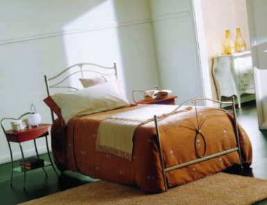 Single bed on a metal frame with footboard Merlino/S, Bontempi Casa (wrought iron bed)