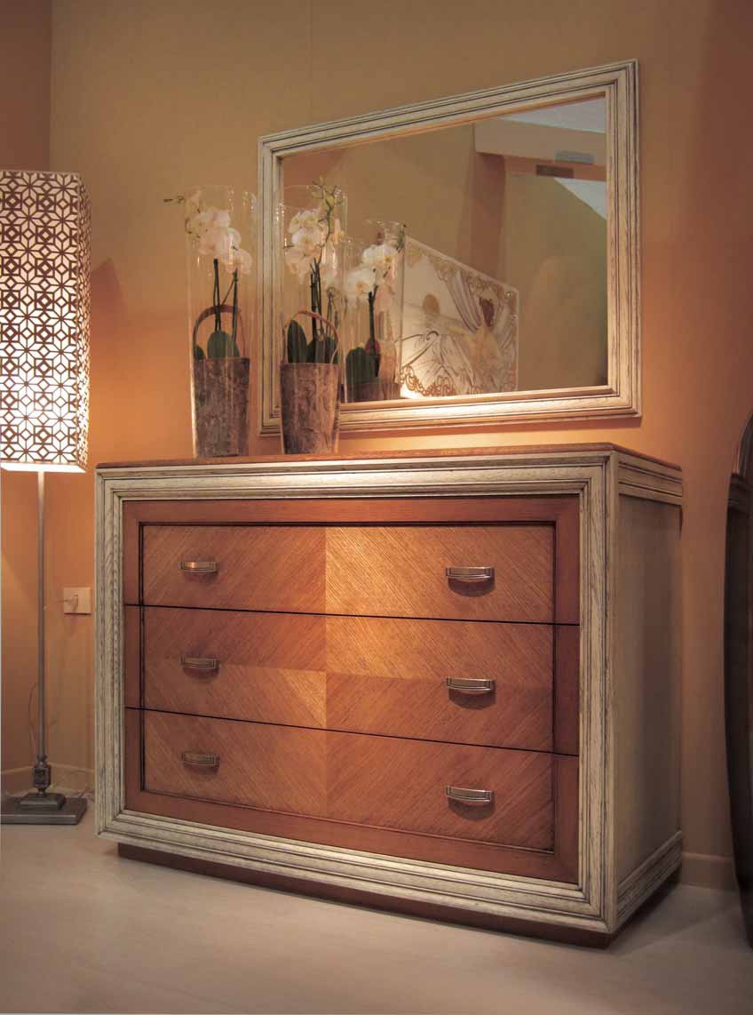 Dresser with drawers, Corso