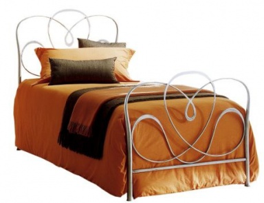 Single bed on a metal frame Mirto, Bontempi Casa (wrought iron bed)
