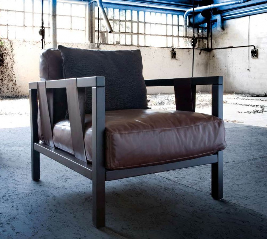 A chair without armrests, Costantini Pietro