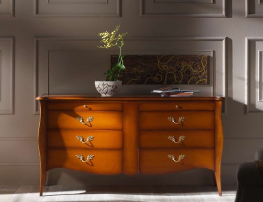 The chest is lacquered, Domus Mobili