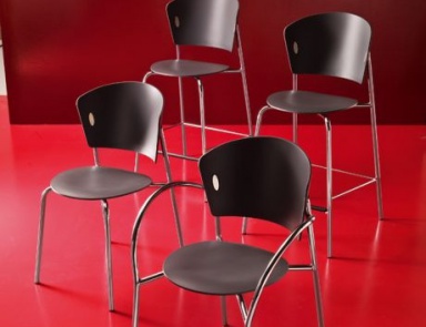 Stackable chair on a steel base, Gio Bontempi Casa