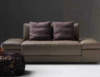Sofa in leather upholstery, Gyform