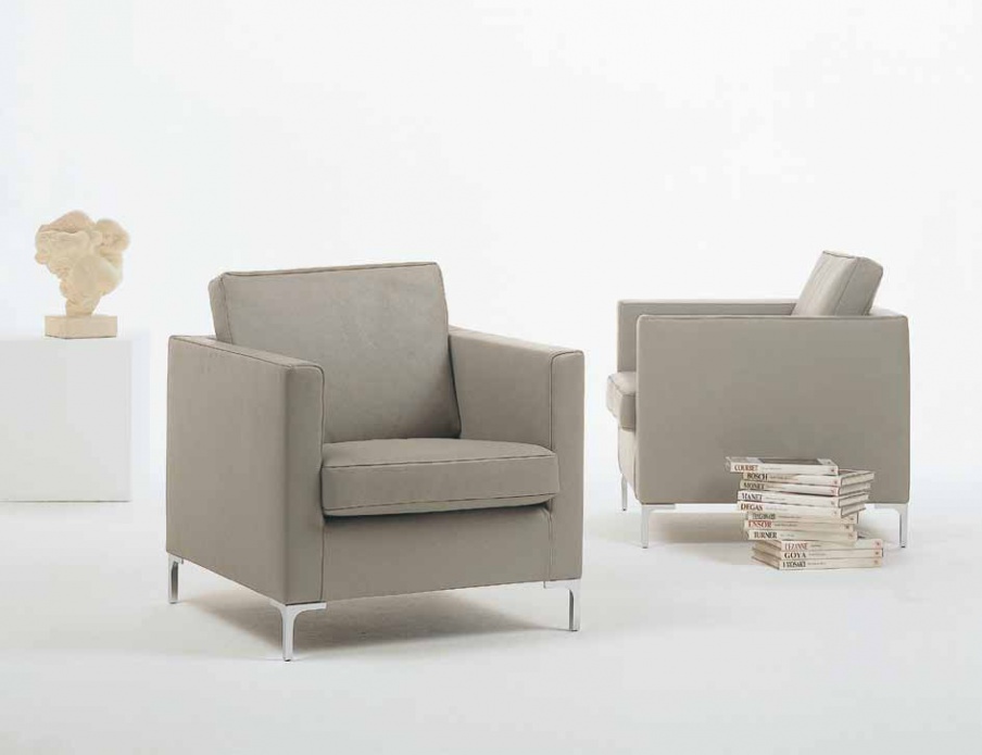 Armchair in a contemporary style, Gyform