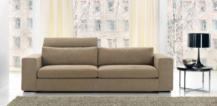 Two-seater sofa, Giulio Marelli