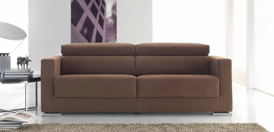 Two-seater sofa, Giulio Marelli