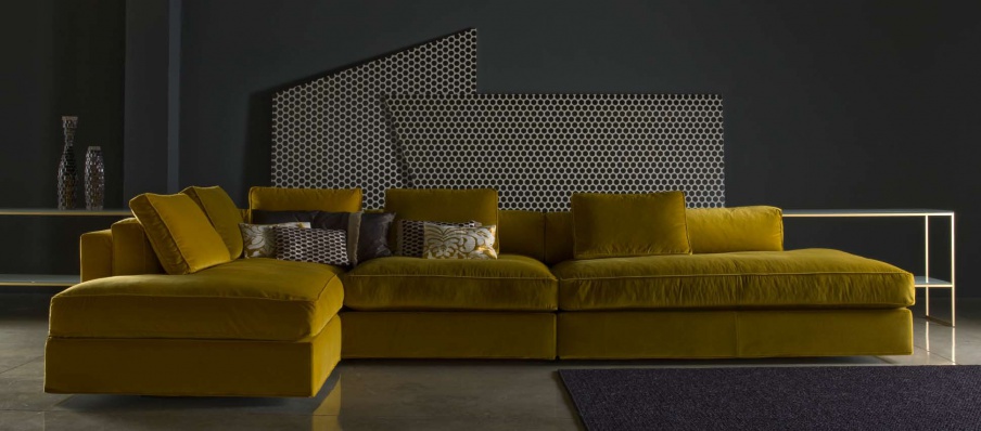 The corner sofa, Giulio Marelli