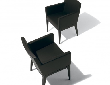 The Greta Chair, Accademia