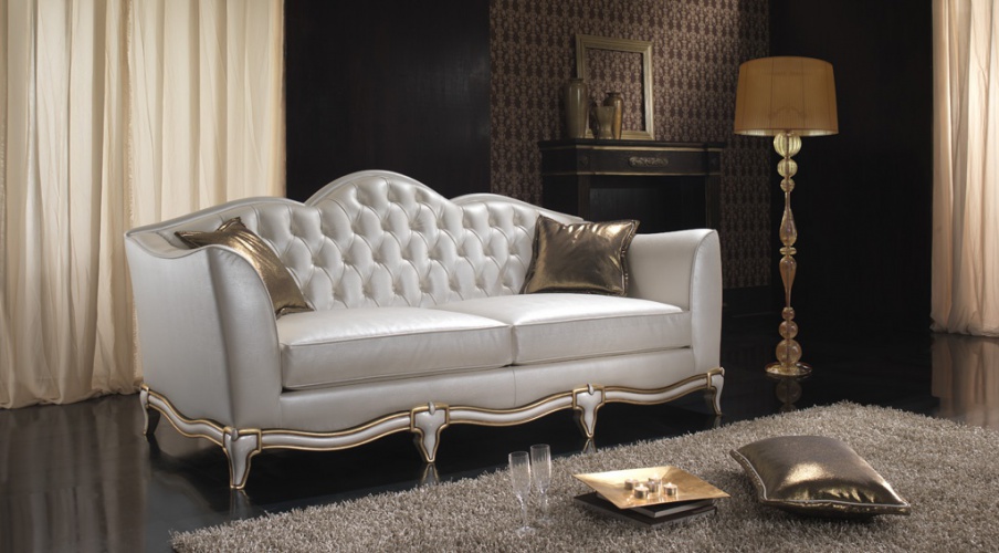 Atena Sofa, Fasal Castelli