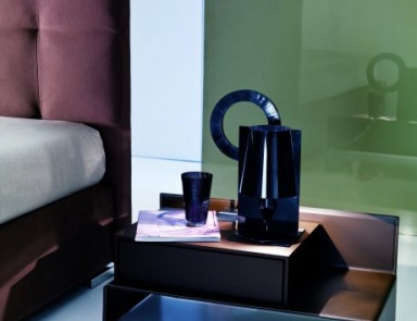 Bedside table made of metal with wood finish and leather Bridge, Annibale Colombo