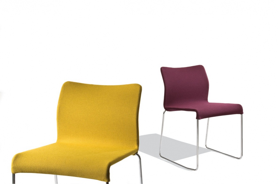 The Eva Chair, Accademia