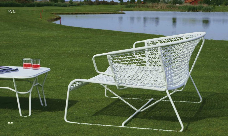 Chaise Lounge, Accademia