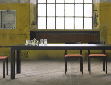 Dining room (dining set), its linfa