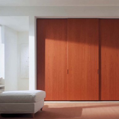 The armadi wardrobe ciliegio