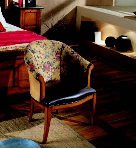 Chair with armrests, Decora