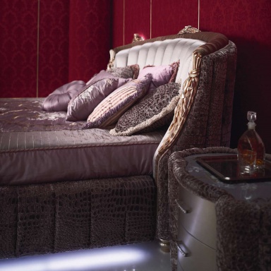 Bedroom (furniture-bedroom)