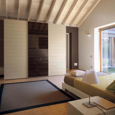 The armadi wardrobe vetri