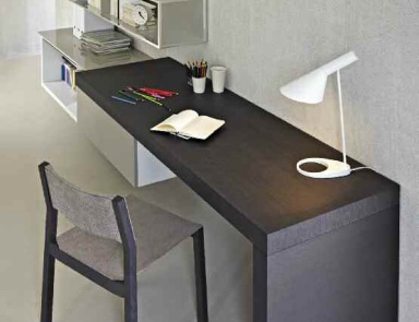 Pass a writing Desk, Molteni