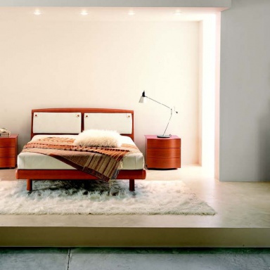 Bedroom (furniture-bedroom)