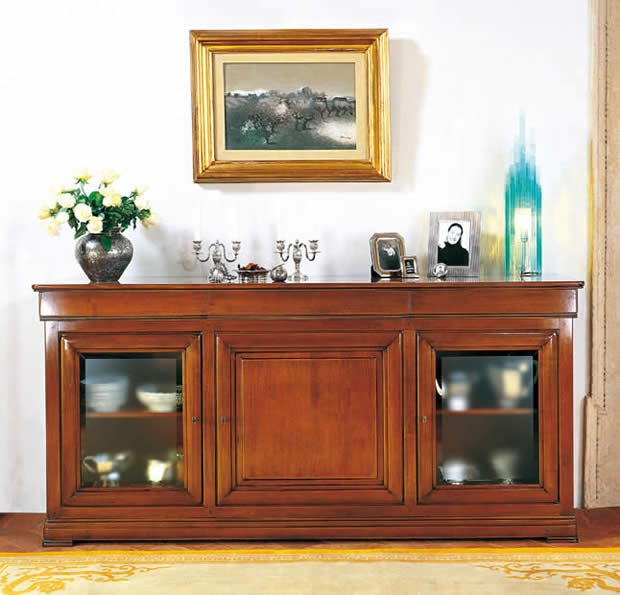 A chest of drawers with hinged doors, Le Fablier