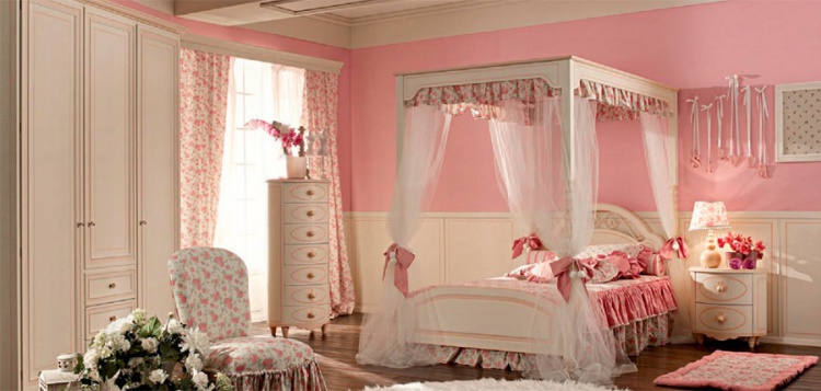 Set for children's bedrooms Patinated from Ebanisteria Bacci