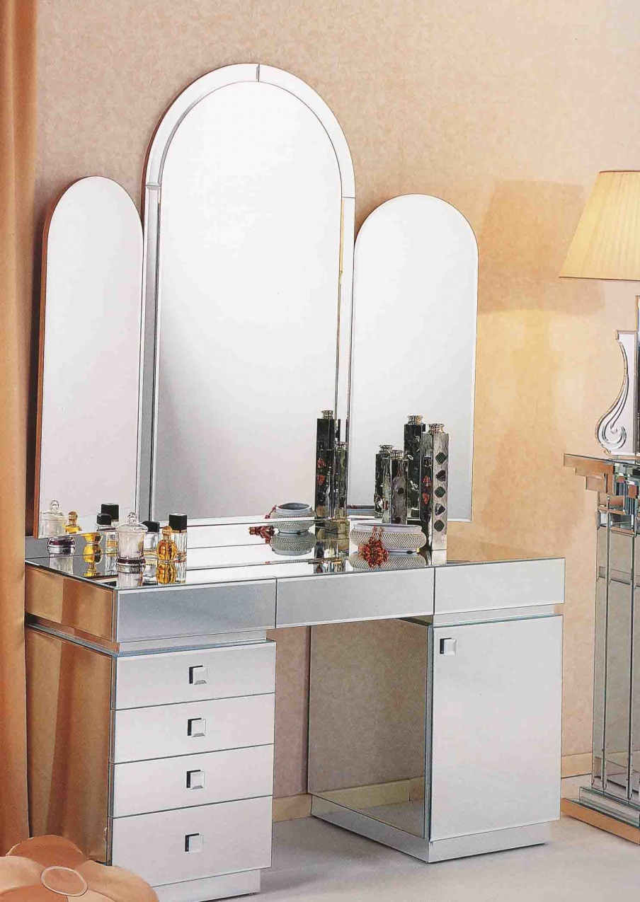 Dressing table, MP-2