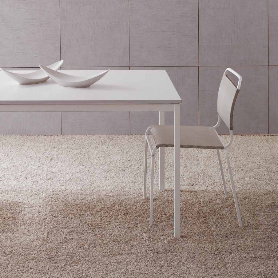 Chair on a metal frame, Midj