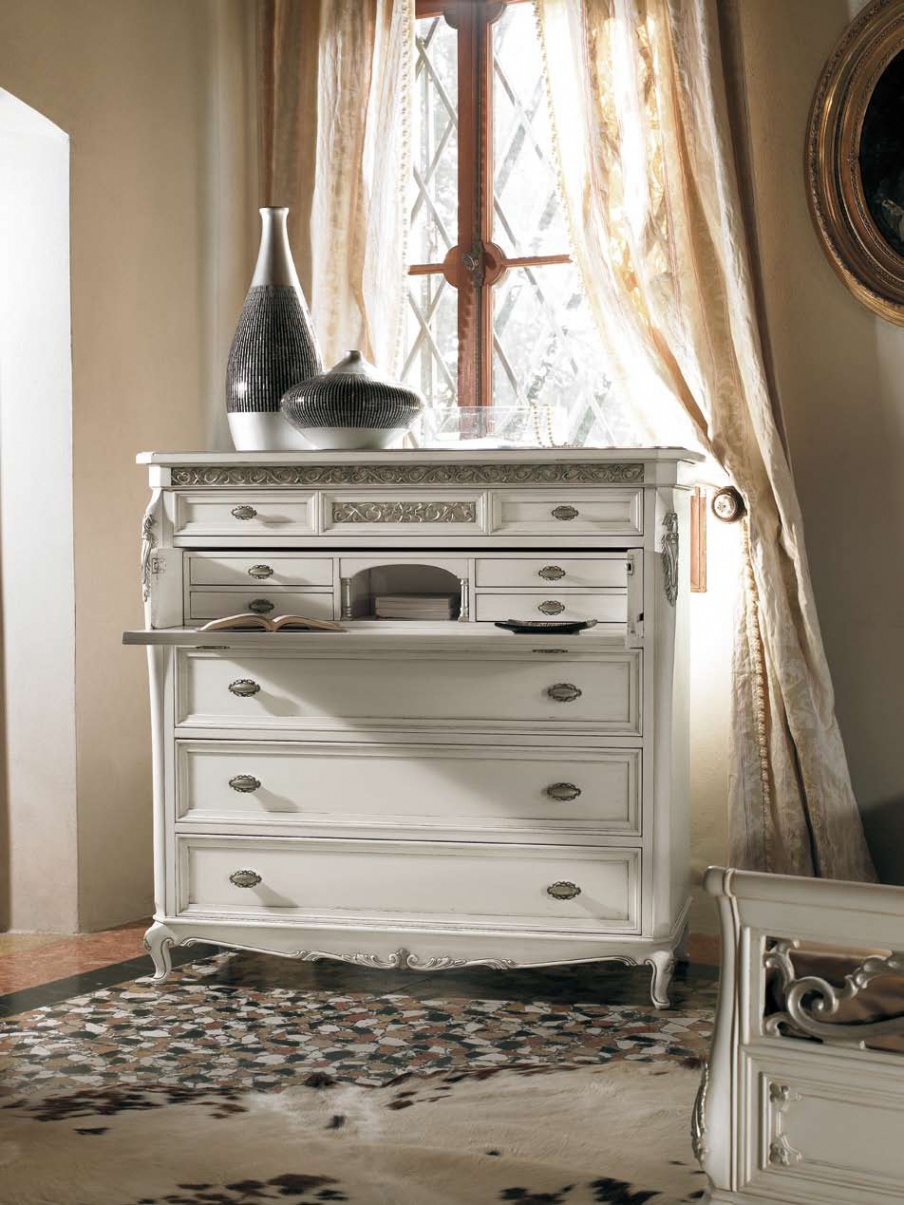 A low chest on legs, Modenese Gastone