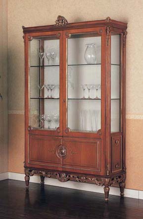 Buffet with carved phial, OAK