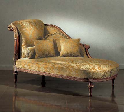 Daybed with a shaped backrest, OAK