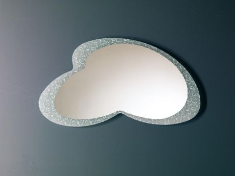 Wall mirror in the shape of a cloud with a frame made of glass Caio, Bontempi Casa