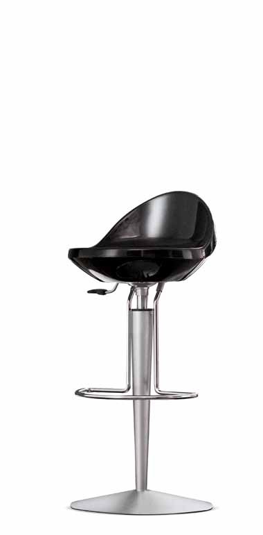 Chair on a metal frame, Midj