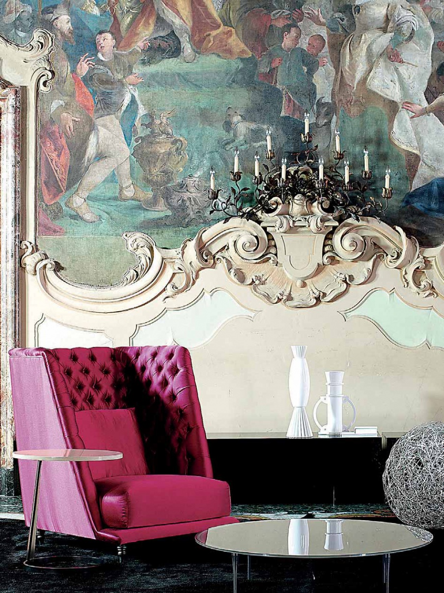 The high-backed chair, Nube